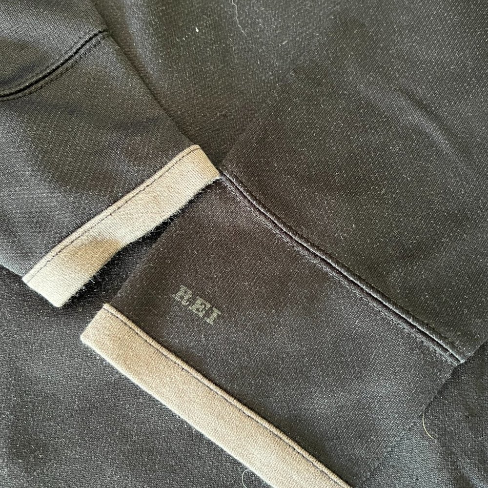 Rei Pullover - image 2